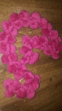 Szalik różowe pompony dziecięcy