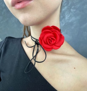 Czerwony choker na szyję mała Róża 6 cm rzemyk