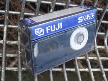 Kaseta FUJI S-VHSC Pro SE-C45 używana ładna SVHSC