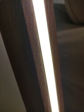 Drewniana lampa led 