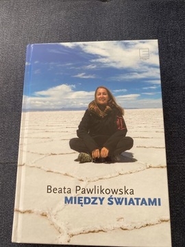 Beata Pawlikowska między światami książka