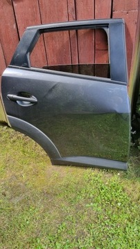 Mazda cx3 drzwi tylne szyba listwa 