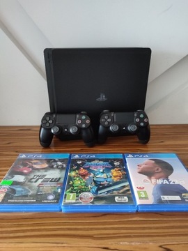 [PS4] Konsola PlayStation 4 Slim 1TB + 2 Pady + 3 Gry (FIFA 22 i inne)