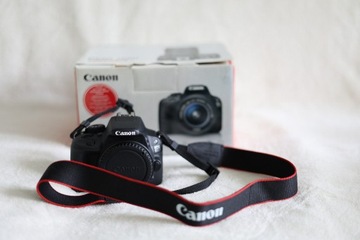 Canon 100D, aparat, lustrzanka, s.idealny + Gratis