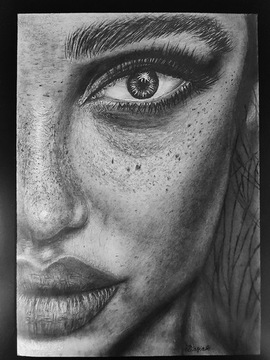 Portret rysunek realistyczny kobiety ołówek a4 