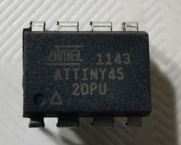 Mikrokontroler AVR ATtiny45-20PU DIP8