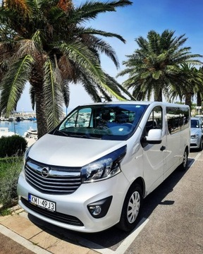 Wynajem busa 9-osobowy Opel Vivaro winiety!!