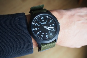 Zegarek Eurochron sportowy styl, czarny, datownik