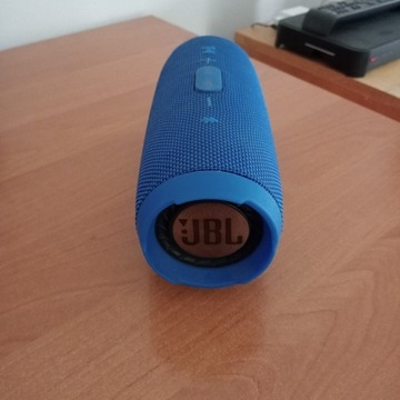 Głośnik JBL charge 3