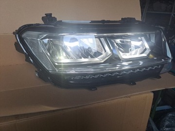 Lampa prawa VW TIGUAN II 5NB941036B kompletna