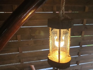 Lampa rustykalna wisząca drewno ogród lampion