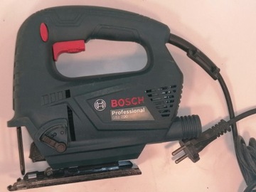 Wyrzynarka Bosch Gst 700 PROFESSIONAL 