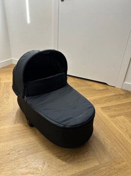 Gondola Cybex PRIAM LUX CARRY COT Czarna stan b.d.