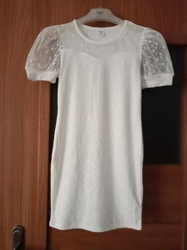Biała sukienka 122