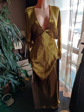Sukienka satynowa maxi złota