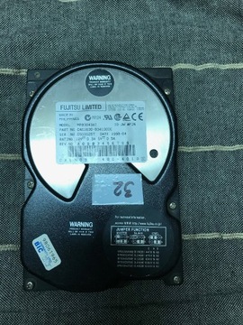 (32) Fujitsu MPB3043AT 4,3 GB ATA Sprawny