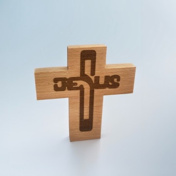 Krzyż zawieszka na ścianę krzyżyk bóg Jezus pamiątka