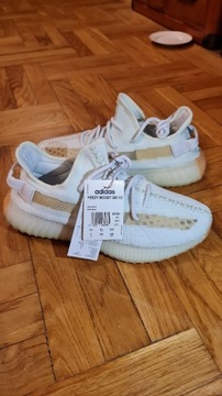 Adidas Yeezy Boost 350 v2 Hyperspace 42 2/3