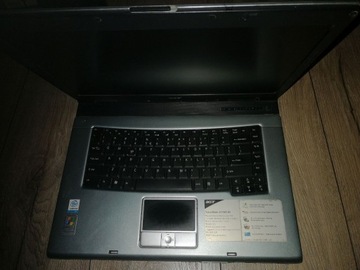 Laptop ACER TravelMate 2313WLMi uszkodzony