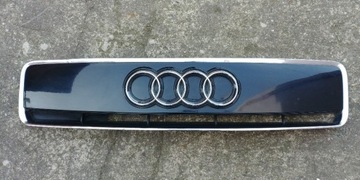 Atrapa chłodnicy Grill Audi A2 8z0 853 321