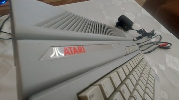 komputer ATARI 65 XE ze złączem ECI, jak nowe