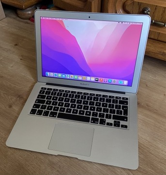 Apple MacBook Air 13 - 2015 - i5 - 4/128GB - Monterey - A1466