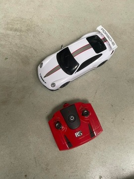 Samochód do sterowania na baterie Porsche