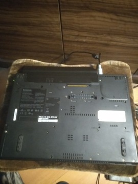 Laptop Lenovo T 400 3GB/193GB