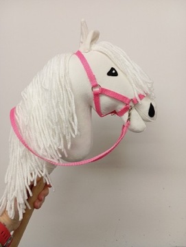 Hobby horse a4 kremowy z kantarem i wodzami 