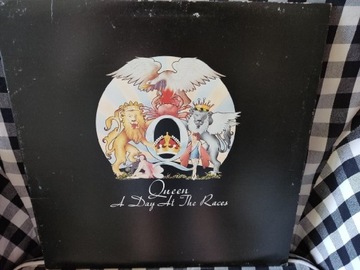 Queen a day at the races LP UK, EX+