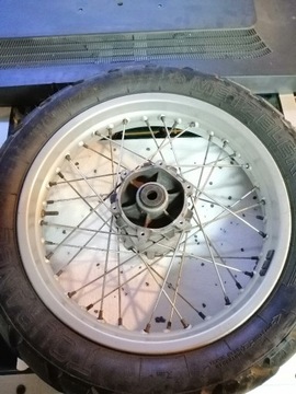 Tylne koło BMW F650 metzeler tourance