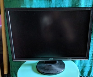 Monitor uszkodzony+gratis klawiatury ASUS VW2225