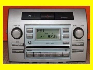 Radio TOYOTA COROLLA VERSO II W58810 - BEZ WADY !!