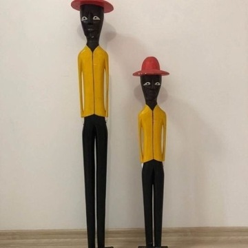 Figurki drewniane wysokie