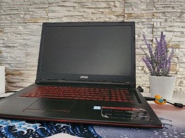 Laptop MSI GL 73 8RC 