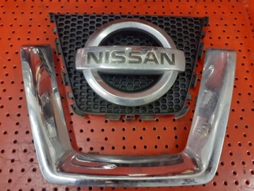 Nissan qasqhai grill emblemat znaczek
