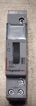 Przekaźnik Legrand 230 V IP20 16 A