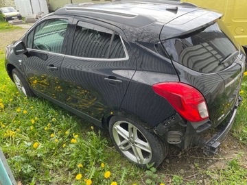 Klapa tył Opel Mokka, Trax czarna