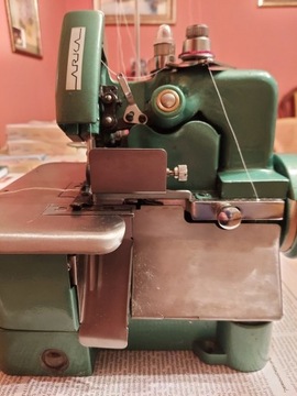 overlock 3 nitkowy