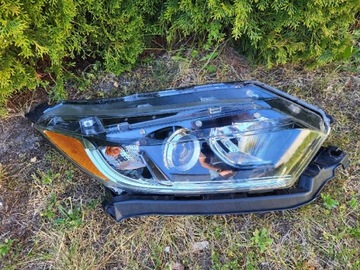 Prawa lampa reflektor Honda HRV Lift USA