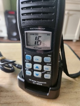 VHF Morski radiotelefon ICOM IC-M33