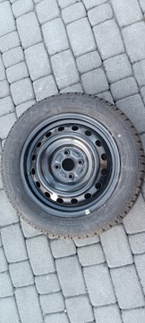 Felga stalowa do Toyota Yaris II   z oponą Sava Intensa HP 185/60R15 84 H 