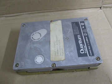 Stary dysk twardy SCSI QUUANTUM