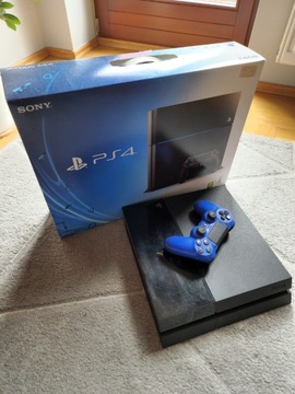 Playstation Sony PS4 wersja CUH-1004A 