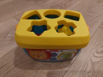 Zabawki fisher price sorter klocki