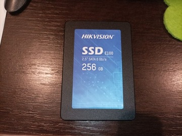 HIKVISION 256 GB S-ATA SSD