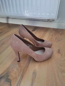 Buty na wysokim obcasie eleganckie skórzane skóra szpilki czółenka