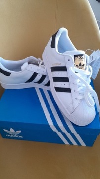 Adidas superstar