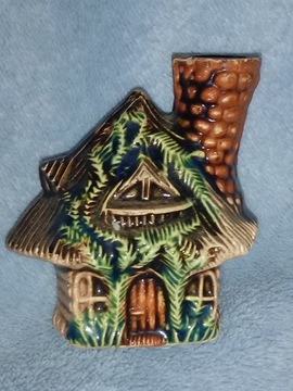 Ceramiczny uroczy domek wazonik