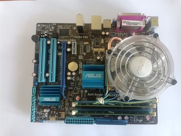 Asus P5G41T-M LX + Xeon E5460 + 8GB Ram  